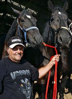 Hãi hùng vụ gần 50 thú dữ bị bắn chết tại Mỹ - 3