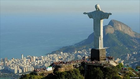 Tượng Chúa Giêsu khổng lồ tại Brazil mừng 80 năm tuổi - 1