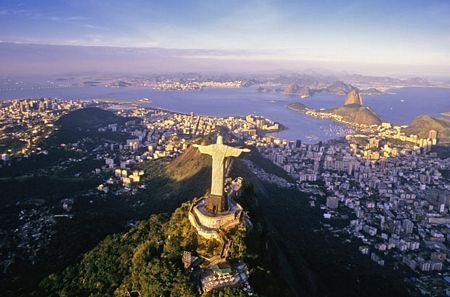 Tượng Chúa Giêsu khổng lồ tại Brazil mừng 80 năm tuổi - 2