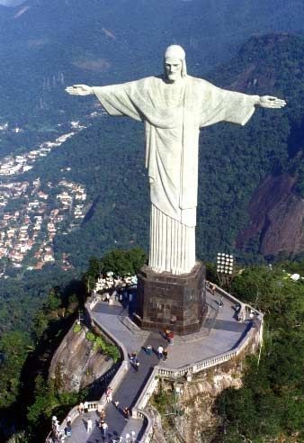 Tượng Chúa Giêsu khổng lồ tại Brazil mừng 80 năm tuổi - 3