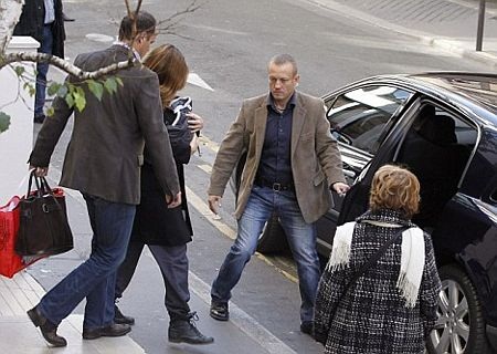 Công chúa điện Elysee lần đầu xuất hiện trước công chúng - 3