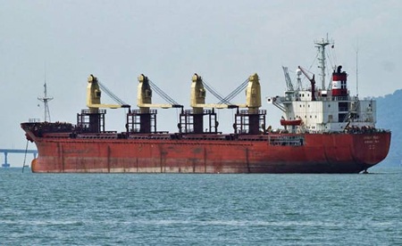 Tàu hàng Hàn Quốc chìm ở Biển Đông, 6 thuỷ thủ mất tích - 1