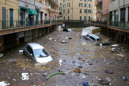 Lũ quét bất ngờ tại Italia, 6 người chết - 1 Lũ quét bất ngờ tại Italia, 6 người chết - 1