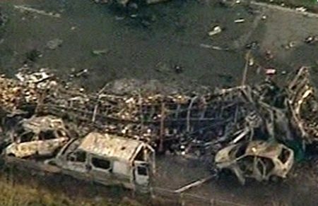 Cận cảnh tai nạn liên hoàn, 7 người chết, 51 người bị thương - 10