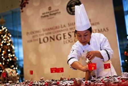 Chiếc bánh Giáng sinh dài hơn 1.000 mét - 2