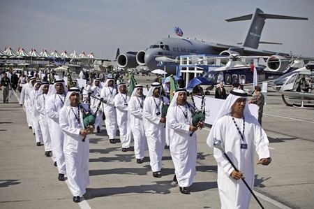 Khai mạc triển lãm hàng không Dubai lớn chưa từng có - 2