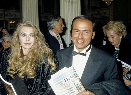 Sự nghiệp thăng trầm của Thủ tướng Silvio Berlusconi - 3