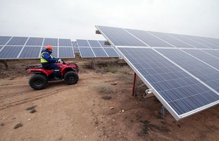 Thăm nhà máy điện mặt trời hàng đầu châu Âu - 6