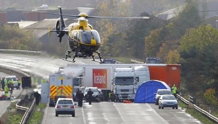 Cận cảnh tai nạn liên hoàn, 7 người chết, 51 người bị thương - 14