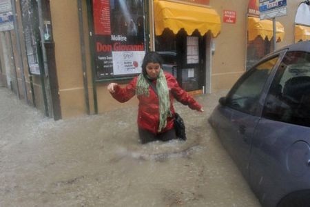 Lũ quét bất ngờ tại Italia, 6 người chết - 5 Lũ quét bất ngờ tại Italia, 6 người chết - 5