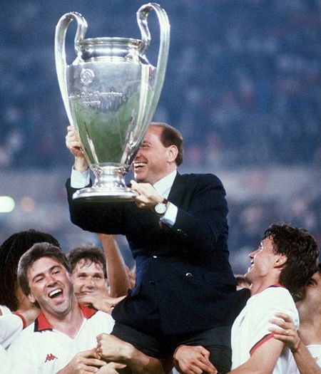 Sự nghiệp thăng trầm của Thủ tướng Silvio Berlusconi - 6