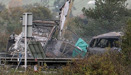 Cận cảnh tai nạn liên hoàn, 7 người chết, 51 người bị thương - 5