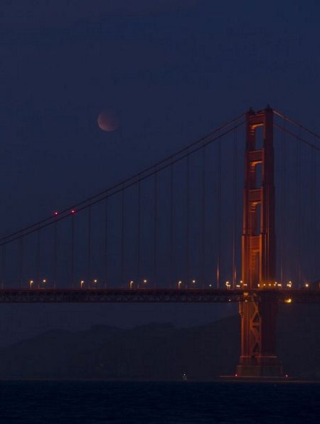 Thế giới chiêm ngưỡng hiện tượng “gấu ăn trăng”  - 16