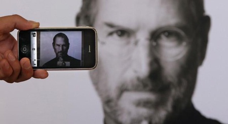 Những nhân vật nổi tiếng thế giới ra đi năm 2011 - 6