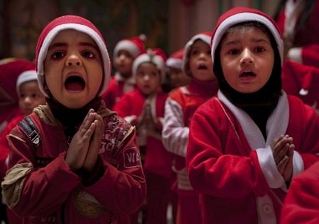 Giáng sinh vòng quanh thế giới - 4