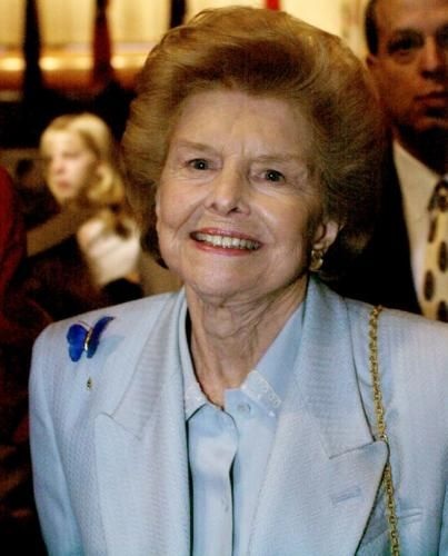 Những nhân vật nổi tiếng thế giới ra đi năm 2011 - 4