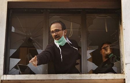 Bệnh viện Ấn Độ chìm trong tang tóc - 7