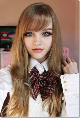 Nữ sinh mang khuôn mặt của búp bê Barbie - 12 Nữ sinh mang khuôn mặt của búp bê Barbie - 12