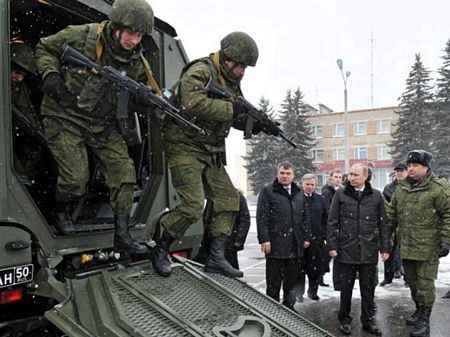 Cuộc đua điện Kremlin bước vào chặng nước rút - 5