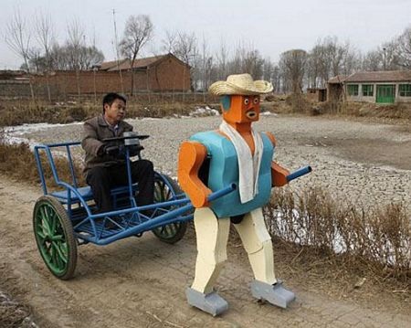 Máy bay, tàu ngầm tự chế ở Trung Quốc