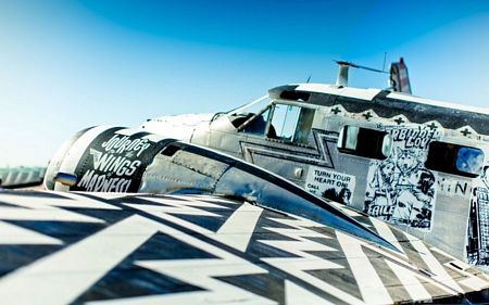 “Tút tát” diện mạo cho máy bay quân sự cũ 