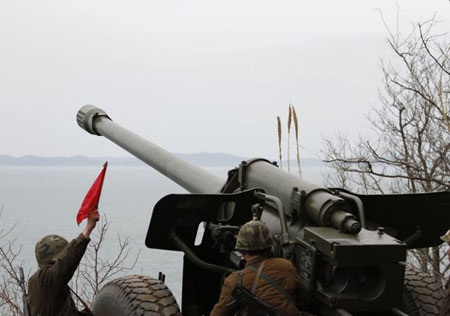 Triều Tiên tập trận bắn đạn thật, doạ biến Seoul thành “biển lửa”