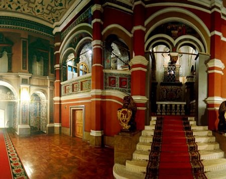 Bên trong điện Kremlin tráng lệ ở Mátxcơva