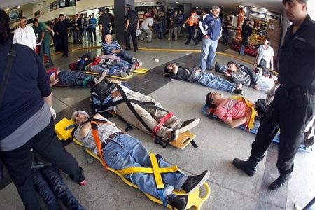 Tai nạn tàu hoả kinh hoàng ở Argentina, 50 người thiệt mạng - 5 Tai nạn tàu hoả kinh hoàng ở Argentina, 50 người thiệt mạng - 5