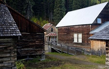 Những thành phố “ma” khắp thế giới - 2