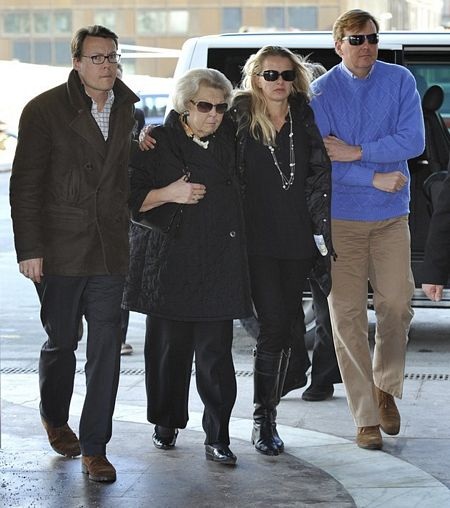 Hoàng tử Hà Lan có thể hôn mê mãi mãi - 4