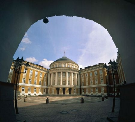 Bên trong điện Kremlin tráng lệ ở Mátxcơva