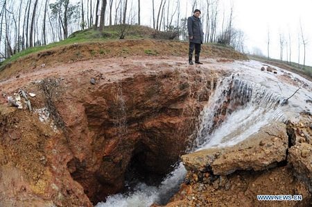 Gần 700 “hố địa ngục” hình thành ở Trung Quốc - 4