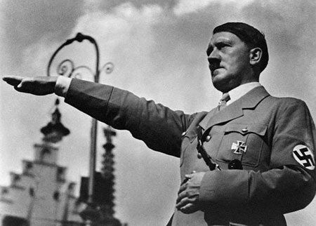 Tìm thấy bộ sưu tập tranh triệu đô của Adolf Hitler - 1 Tìm thấy bộ sưu tập tranh triệu đô của Adolf Hitler - 1