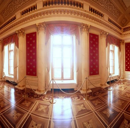 Bên trong điện Kremlin tráng lệ ở Mátxcơva