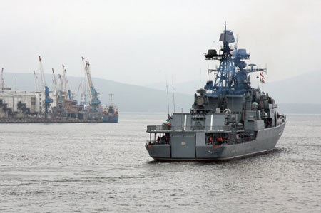 Chiến hạm chống ngầm Nga thăm Việt Nam - 1 Chiến hạm chống ngầm Nga thăm Việt Nam