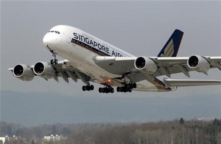Siêu cơ A380 lại hỏng động cơ giữa trời - 1 Siêu cơ A380 lại hỏng động cơ giữa trời