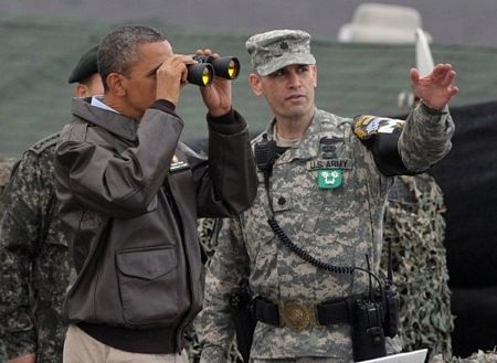Tổng thống Obama thăm khu phi quân sự liên Triều