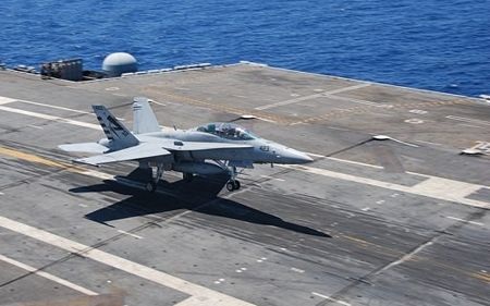 Hiện trường vụ tai nạn máy bay chiến đấu Mỹ 