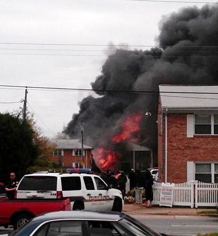 Hiện trường vụ tai nạn máy bay chiến đấu Mỹ 