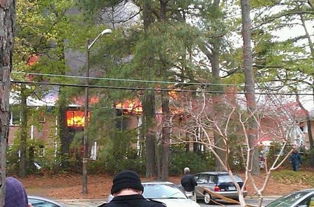 Hiện trường vụ tai nạn máy bay chiến đấu Mỹ 