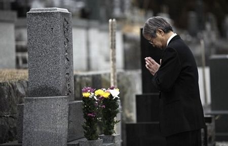 Nhật Bản tưởng niệm 1 năm thảm họa động đất/sóng thần 