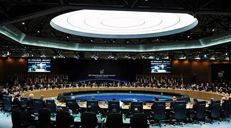 Thủ tướng Nguyễn Tấn Dũng tại Hội nghị hạt nhân ở Hàn Quốc