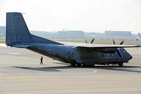 Kịch tính chiến dịch vây bắt nghi can xả súng ở Pháp