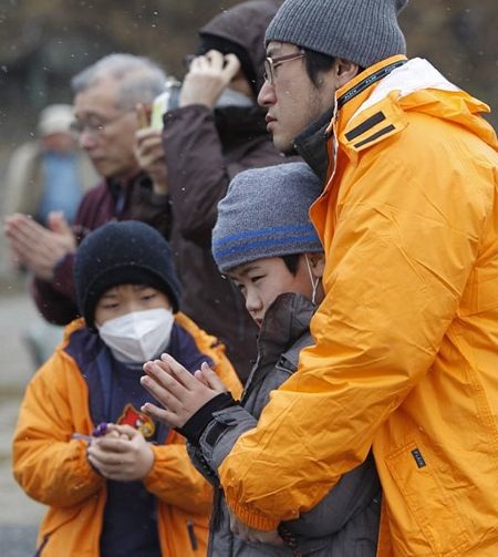 Nhật Bản tưởng niệm 1 năm thảm họa động đất/sóng thần 