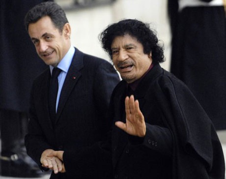 Sarkozy bị nghi từng nhận 50 triệu euro từ Gadhafi - 1 Sarkozy bị nghi từng nhận 50 triệu euro từ Gadhafi