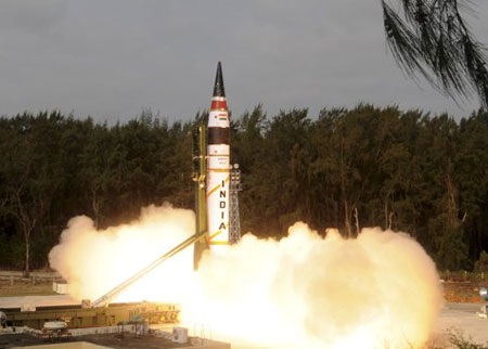 Ấn Độ phát triển tên lửa chống ra-đa - 1