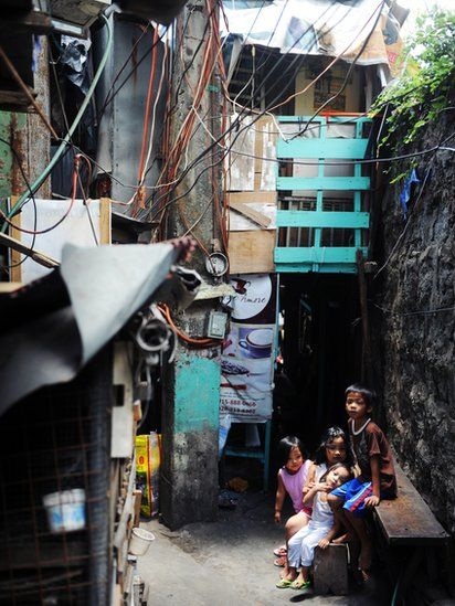 Nghiệt ngã chênh lệch giàu nghèo nhìn từ đường phố Philippines - 4 Nghiệt ngã chênh lệch giàu nghèo nhìn từ đường phố Philippines