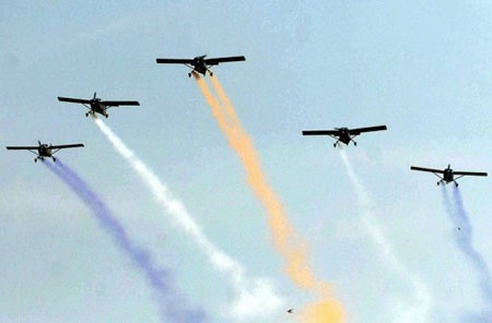 Máy bay Pakistan đâm nhau giữa trời, 4 phi công thiệt mạng - 1 Máy bay Pakistan đâm nhau giữa trời, 4 phi công thiệt mạng