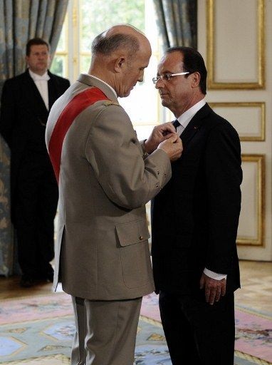 Ông Francois Hollande nhậm chức tổng thống Pháp