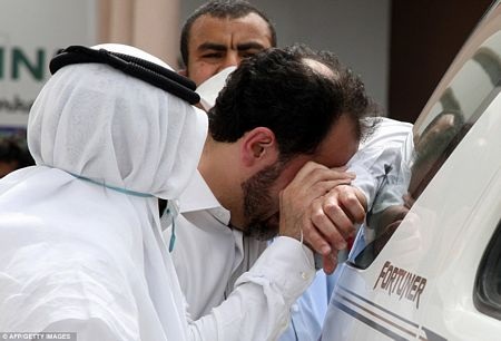 Cháy lớn tại trung tâm thương mại Qatar, 19 người chết